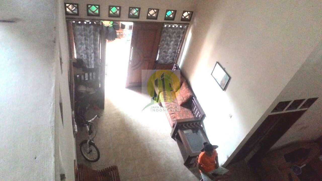 Ruang Tamu Rumah di jual di Jatinegara.jpg