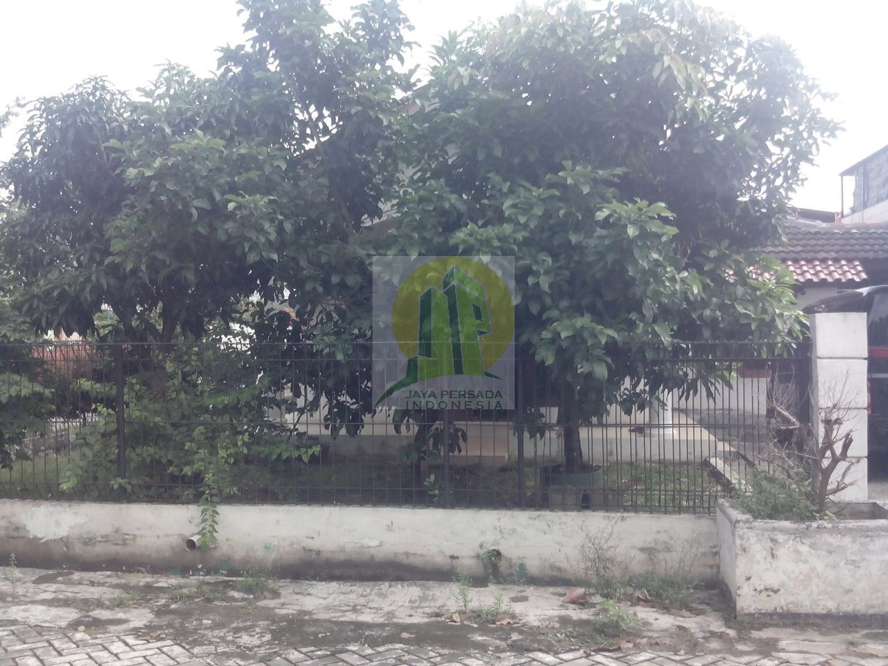 Tampak Depan rumah dijual di ciledug.jpg