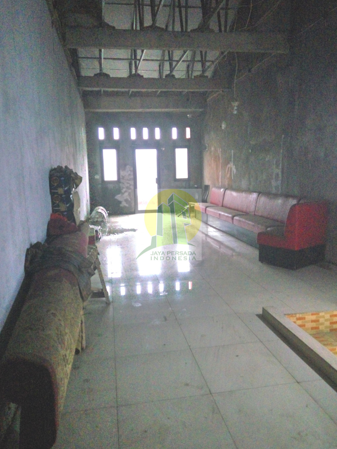 Lantai atas ruko dijual di Jatikramat Bekasi.jpg