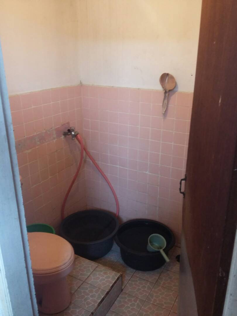 Toilet Rumah Strategis dijual di Kota Bekasi.jpeg