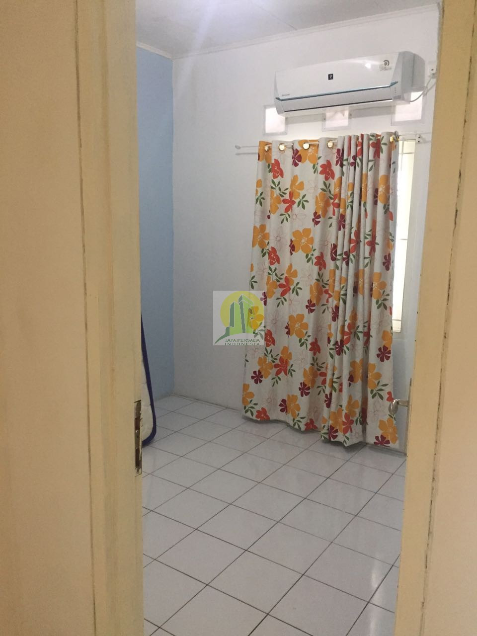 Kamar tidur Rumah Minimalis Cantik di Villa Taman Melati Depok.jpg