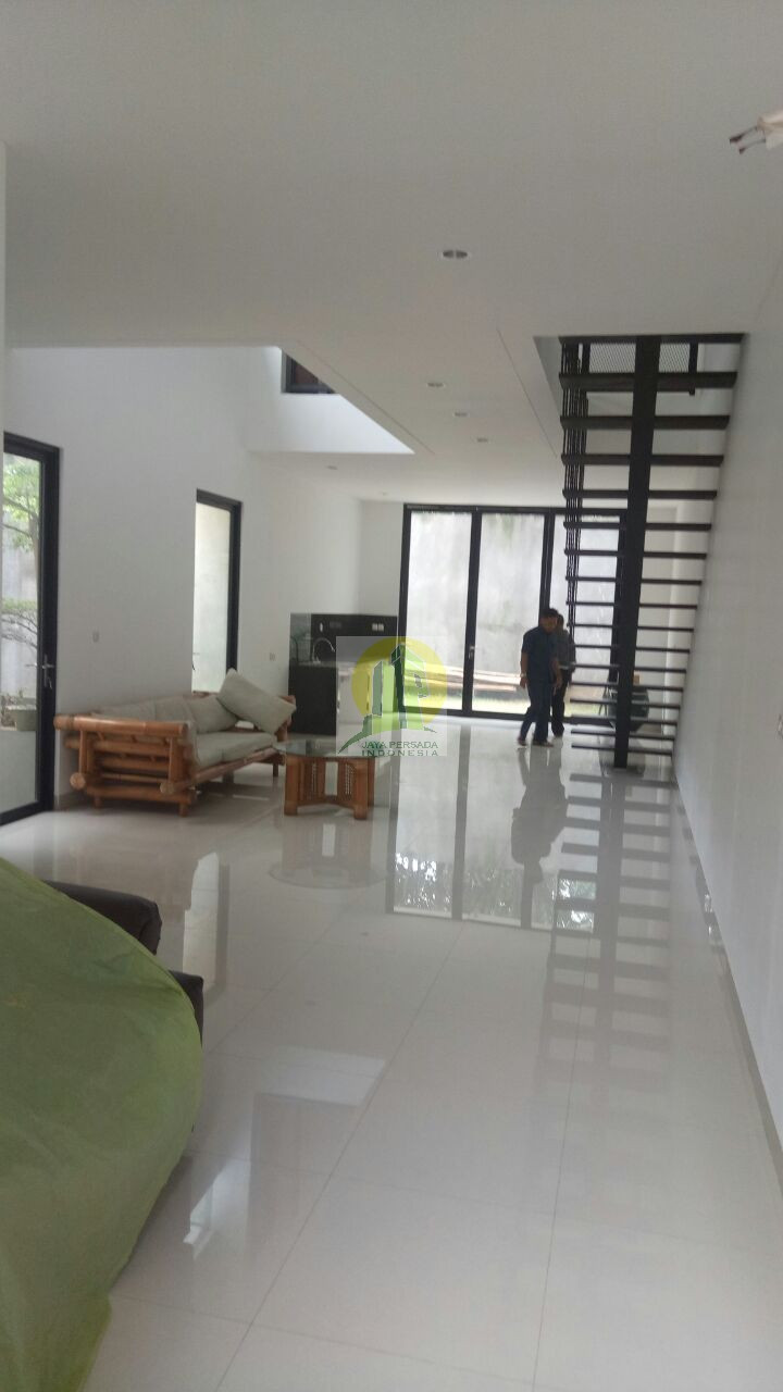 Rumah Mewah di Pondok Labu Jakarta Selatan