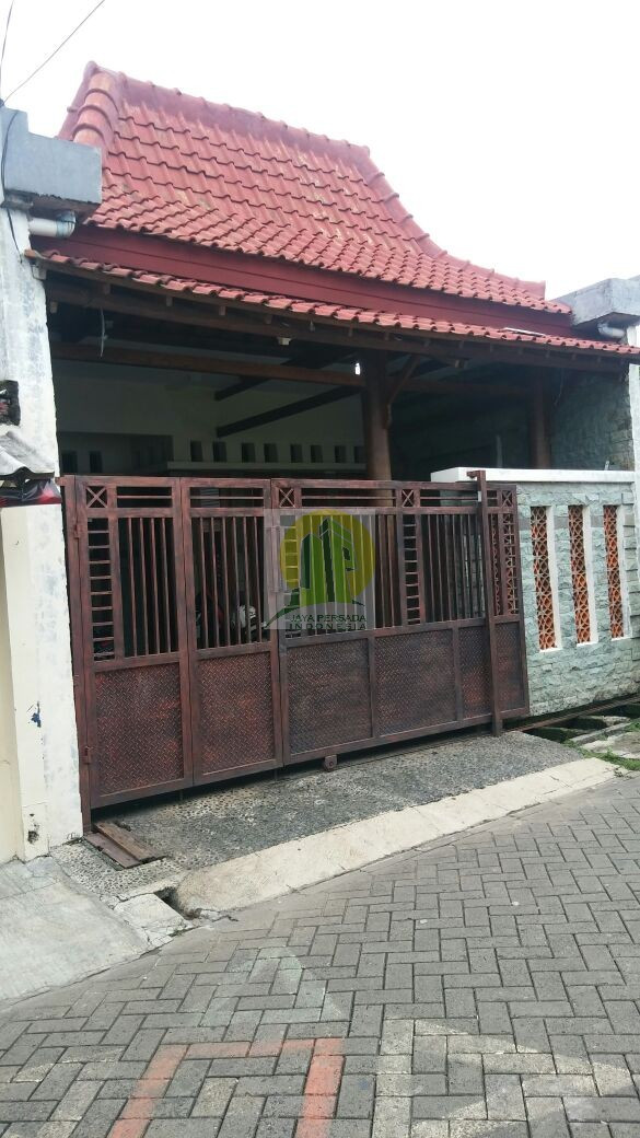 Rumah Second di Pinang Kota Tangerang Banten