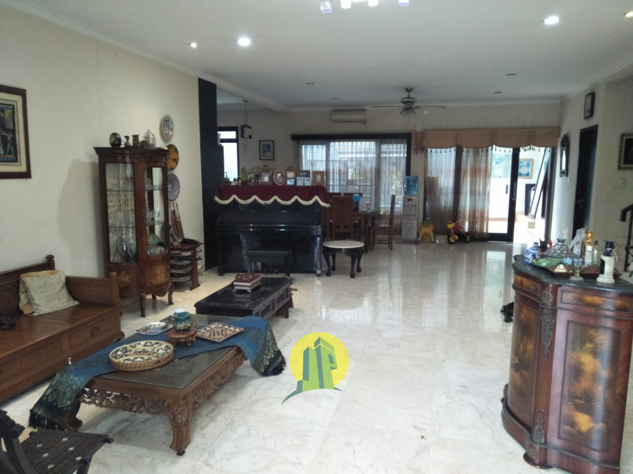 Rumah Mewah di Jati Padang Pasar Minggu
