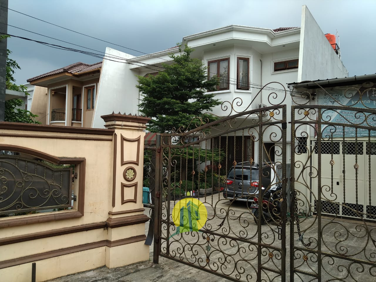 Rumah Mewah Lokasi Strategis di Cipayung Jakarta Timur