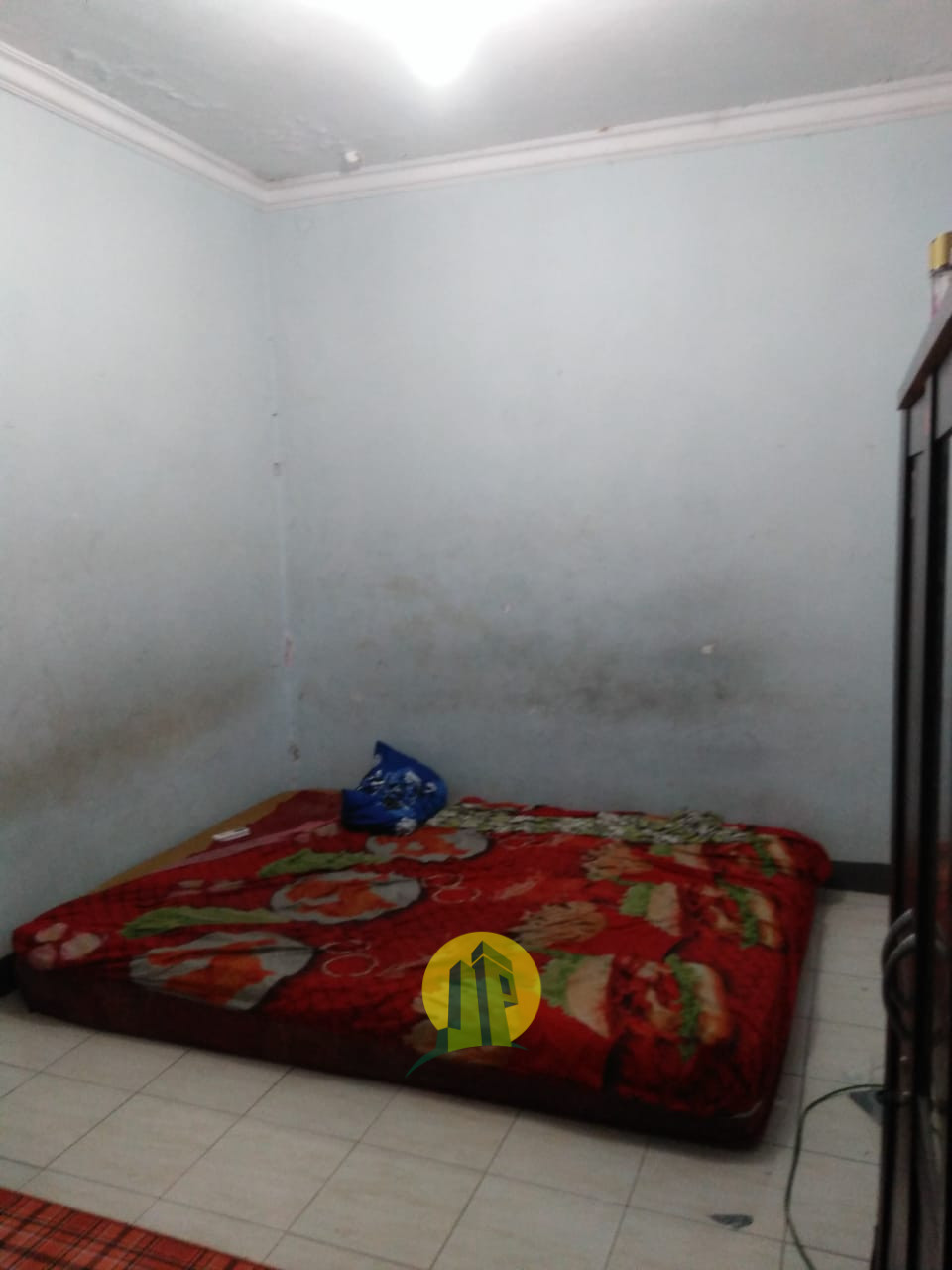 Kamar Tidur Dijual Rumah Second Siap Huni di Aren Jaya Bekasi