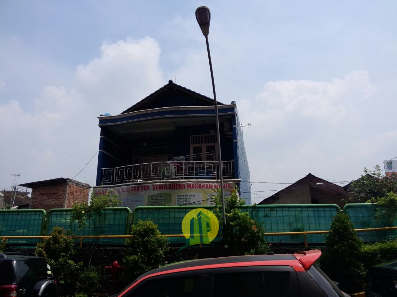 Dijual Rumah Usaha Strategis di Bekasi Barat