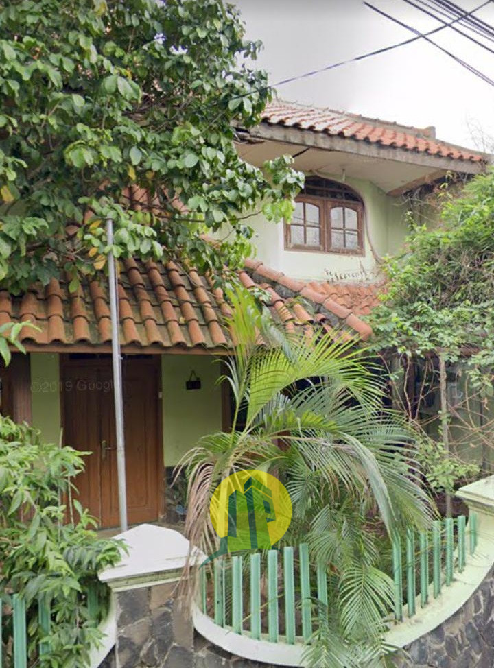 Rumah Cantik nan Luas di Pondok Bambu Jaktim