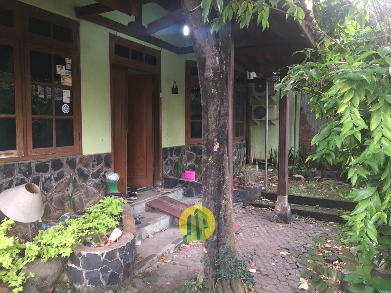 Rumah Cantik nan Luas di Pondok Bambu Jaktim