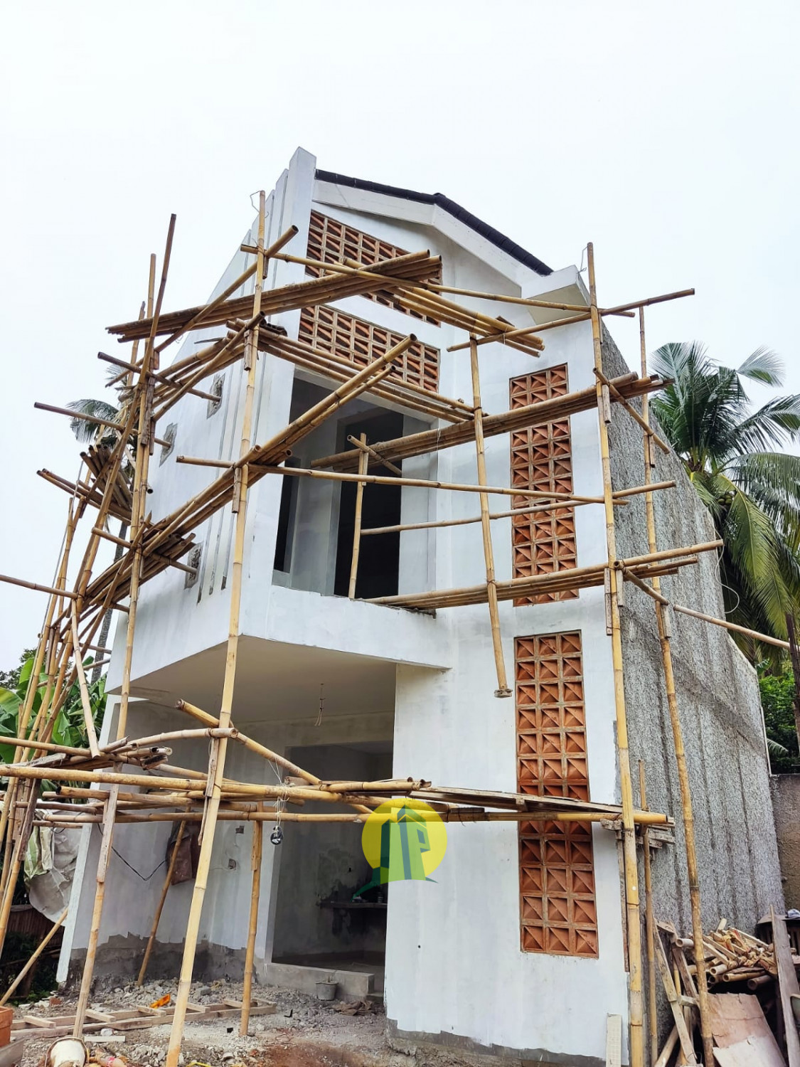 Rumah 2 Lantai Pamulang (2).jpeg