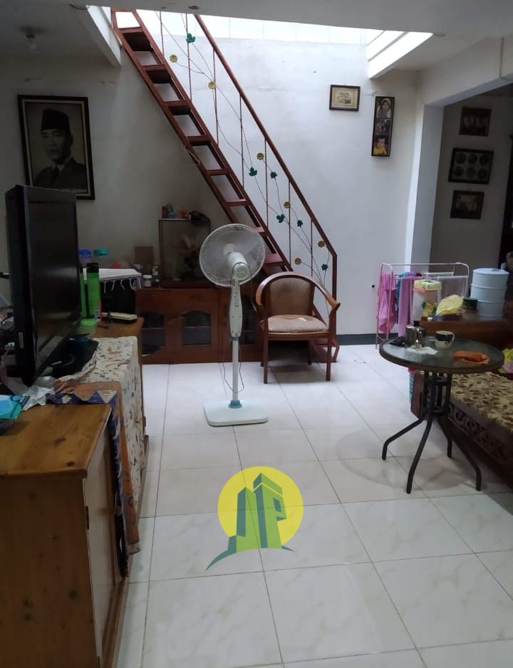 Rumah 2 Lantai (2).jpeg