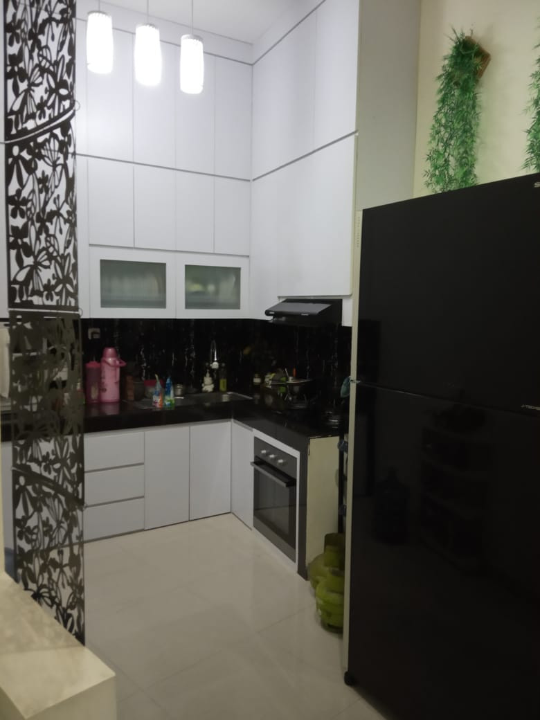 rumah second jln lurah namat dapur.jpeg