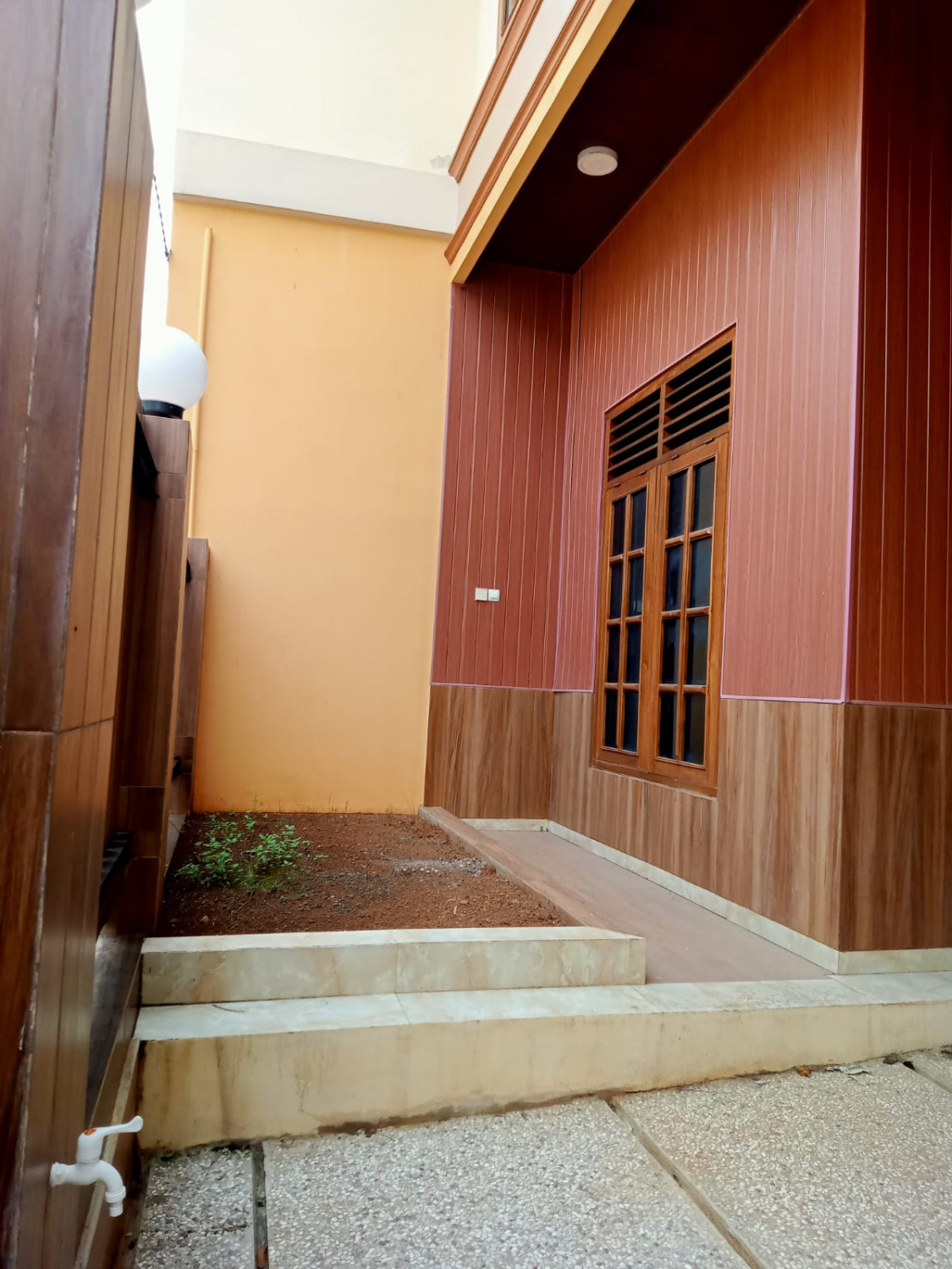 taman rmh baru mewah di mustika jaya.jpeg