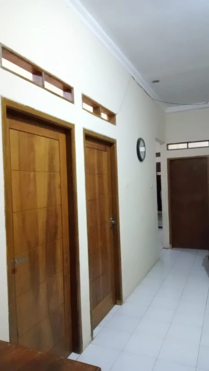 ruang keluarga rmh 2lt di jaktim.jpeg