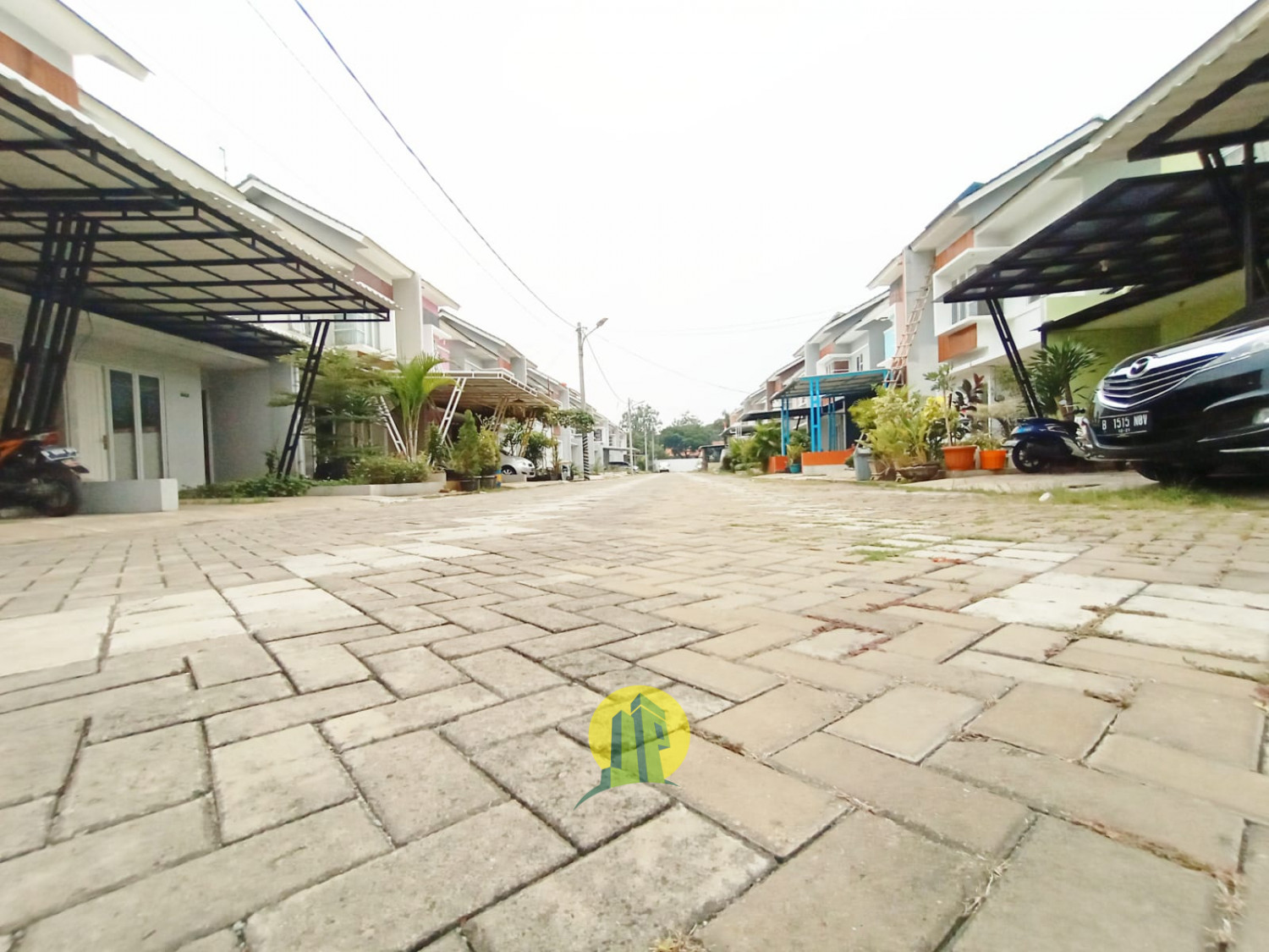  RUMAH DEKAT GRAHA REGENCY BINTARO  (4).jpeg