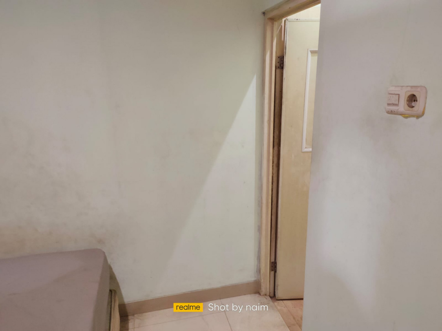 km rmh minimalis&strategis di bintara.jpeg