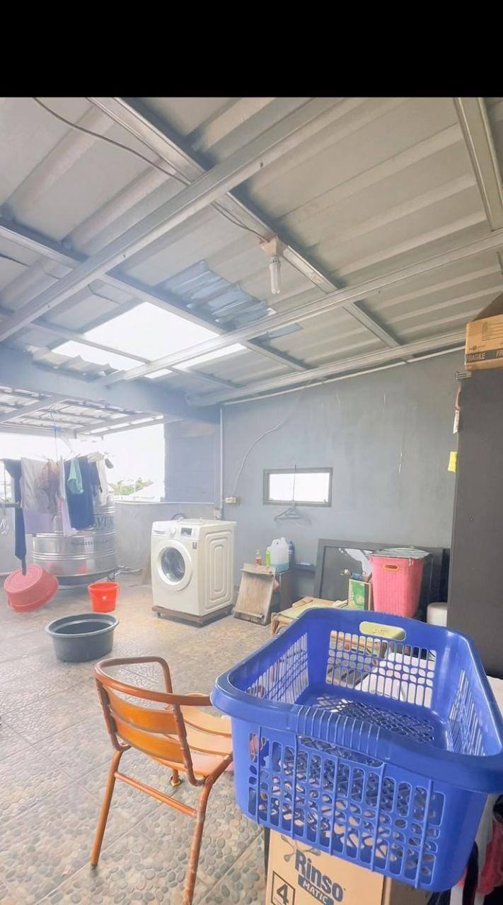 ruang cuci rmh secondary 3lt di makasar jaktim.jpeg