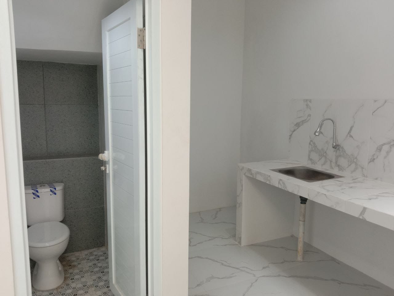 toilet dan dapur.jpeg