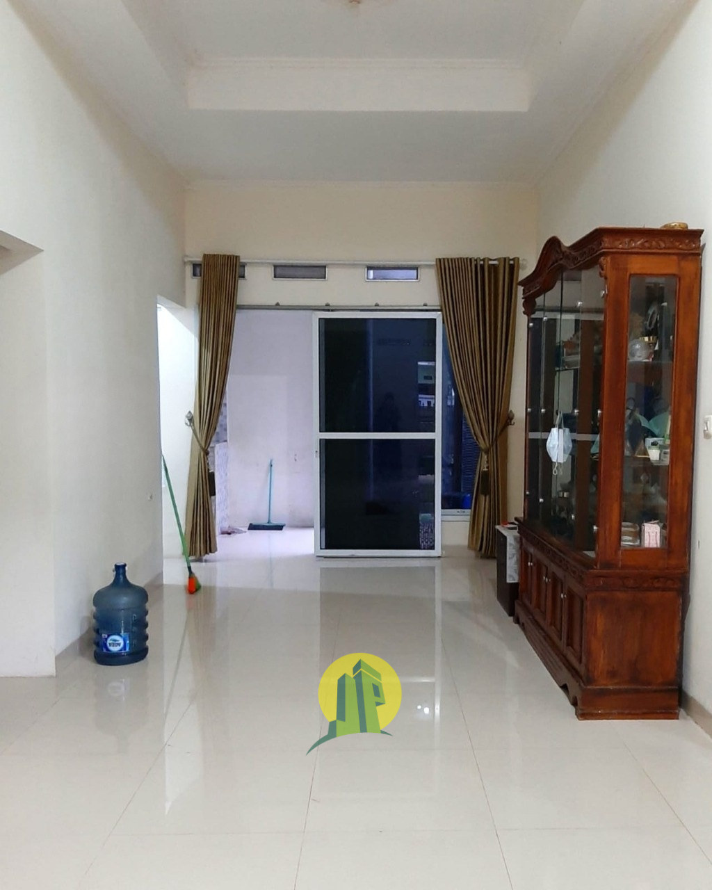 WhatsApp Image 2023-09-13 at 16.48.23.jpeg