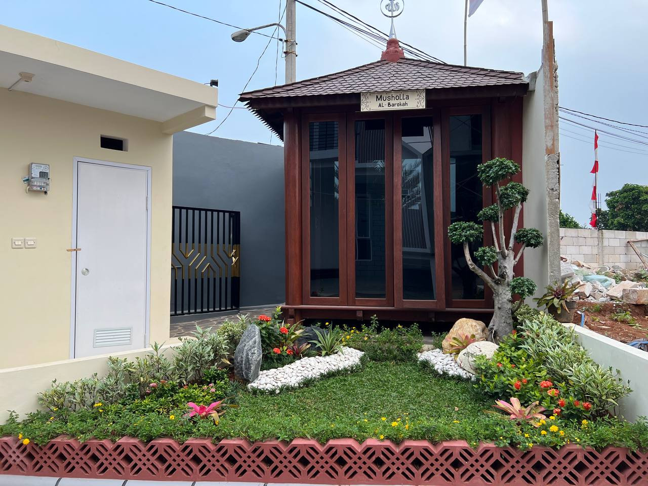 taman dan mushola cluster 2lt di leuwinanggung depok.jpeg