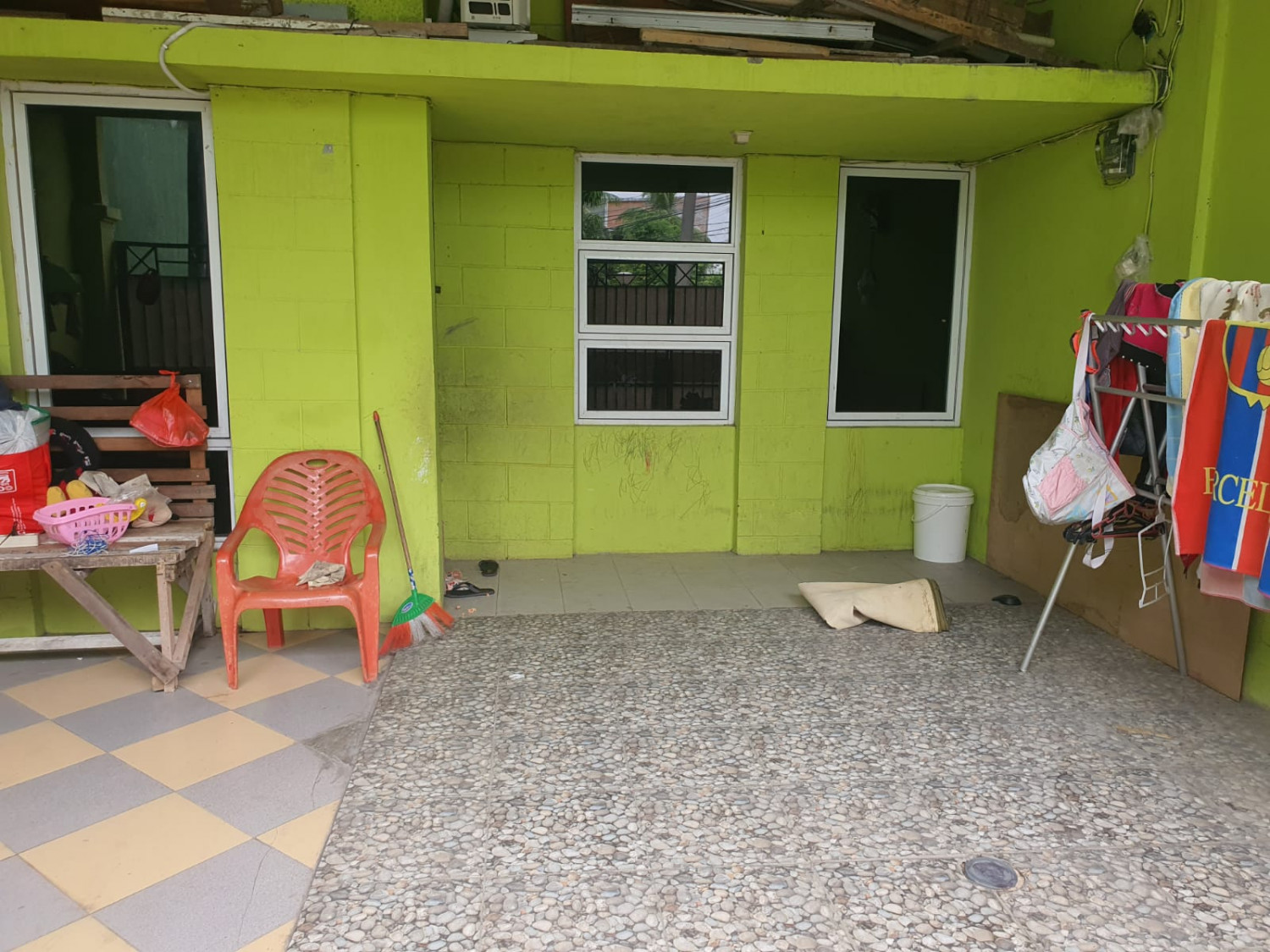 teras cluster kuta pup too.jpeg