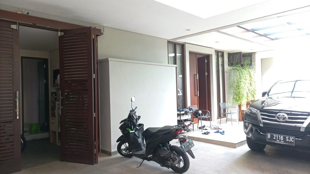 rumah dijual di kav marinir pondok kelapa (10).jpg