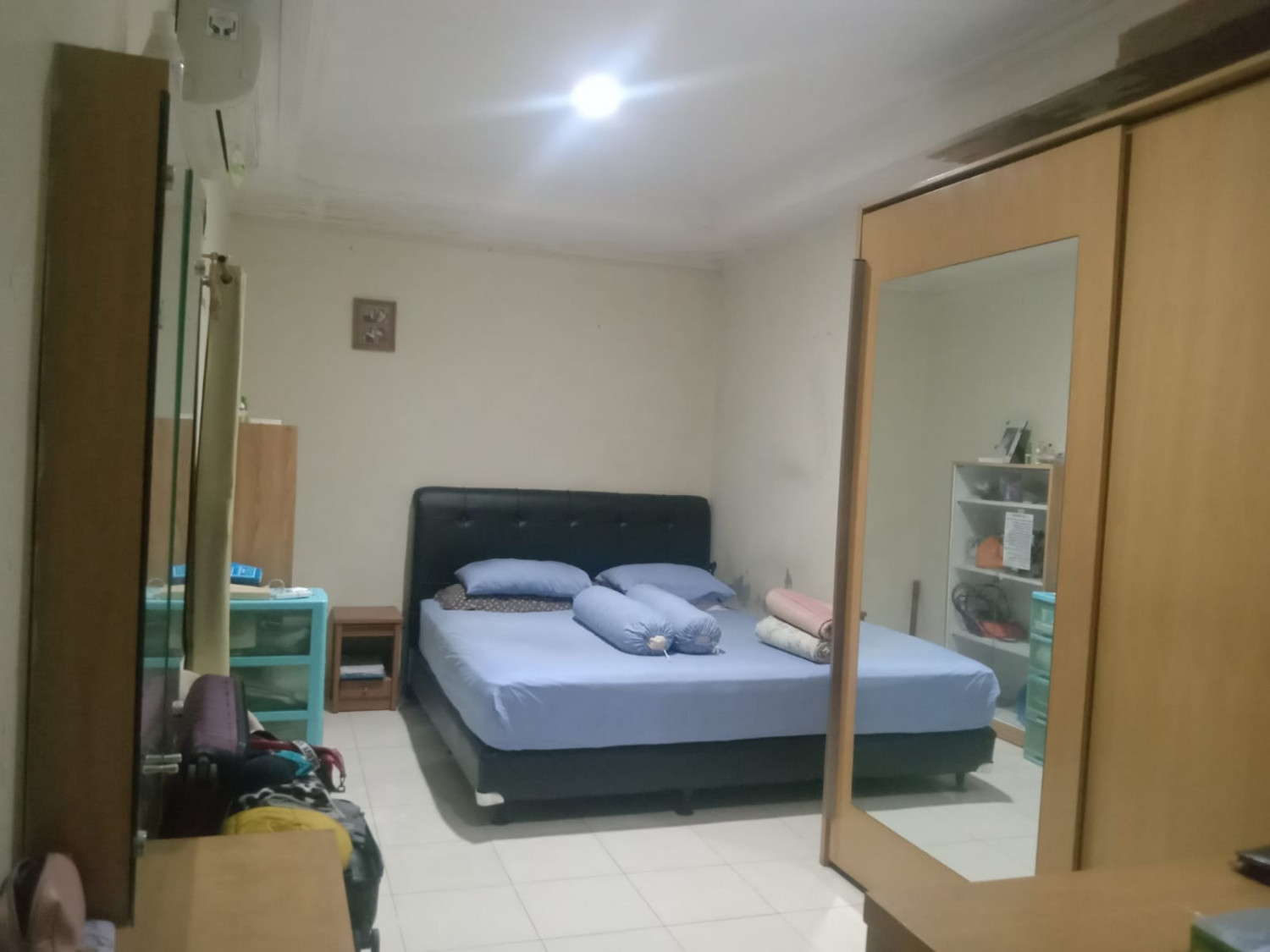 kamar tidur dijual rmh hook.jpeg